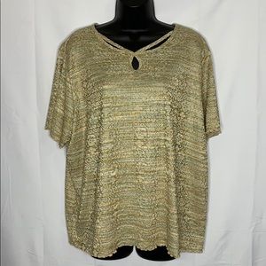 Alfred Dunner lettuce hem scoop neck top